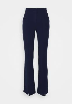 PantaloniDark Blue Donna Pantaloni ANH21A00Z-K11 -Moda Sconto 16e05a32a3f14f11b86079a27c4d12aa