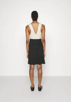 Gonna A CampanaBlack Donna Gonne ANH21B00K-Q11 -Moda Sconto 1be4ec2c3a6947b68befc5be67ac8e53