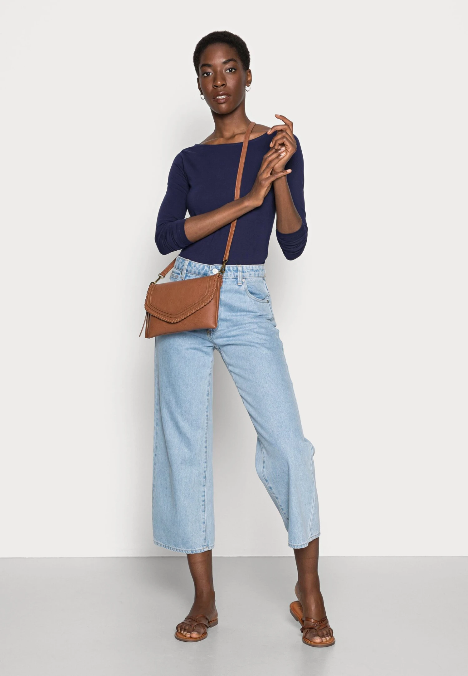 Anna Field Maglietta A Manica LungaDark Blue Donna T-shirt E Top AN621D0PW-K11 2 Anna Field Maglietta A Manica LungaDark Blue Donna T-shirt E Top AN621D0PW-K11 - immagine 2