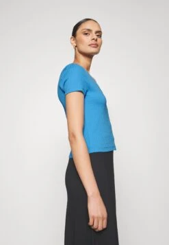 Anna Field CardiganBlue Donna Maglieria AN621D179-K11 13 Anna Field CardiganBlue Donna Maglieria AN621D179-K11 -Moda Sconto 24950c3cf39b4e9ab2f477f7526de89c