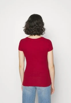 T-Shirt BasicDark Red Donna T-shirt E Top EX429G06K-G11 -Moda Sconto 2cabb89677204ed88e367c81eb425e45