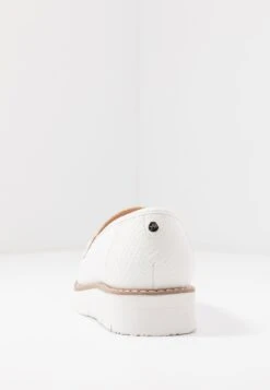 Scarpe Senza LacciWhite Donna Scarpe Piatte ANJ11E007-A11 12 Scarpe Senza LacciWhite Donna Scarpe Piatte ANJ11E007-A11 -Moda Sconto 3cd5b6940b634682a901f4f2307669aa