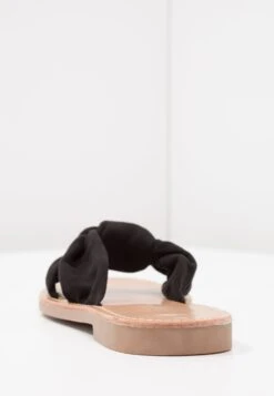 Anna Field CiabattineBlack Donna Pantofole AN611A0D0-Q11 -Moda Sconto 534318bef4df4f2884dae7c33dbc55f9