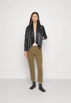 Anna Field Giacca In SimilpelleBlack Donna Giacche E Blazer AN621U020-Q11 12 Anna Field Giacca In SimilpelleBlack Donna Giacche E Blazer AN621U020-Q11 -Moda Sconto 5371e0e4b5f347d0b2cdde6ddfe1a0ad