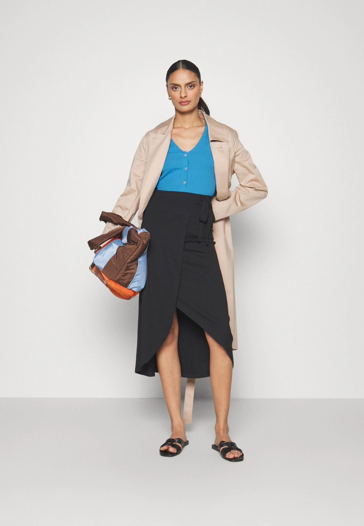 Anna Field CardiganBlue Donna Maglieria AN621D179-K11 2 Anna Field CardiganBlue Donna Maglieria AN621D179-K11 - immagine 2