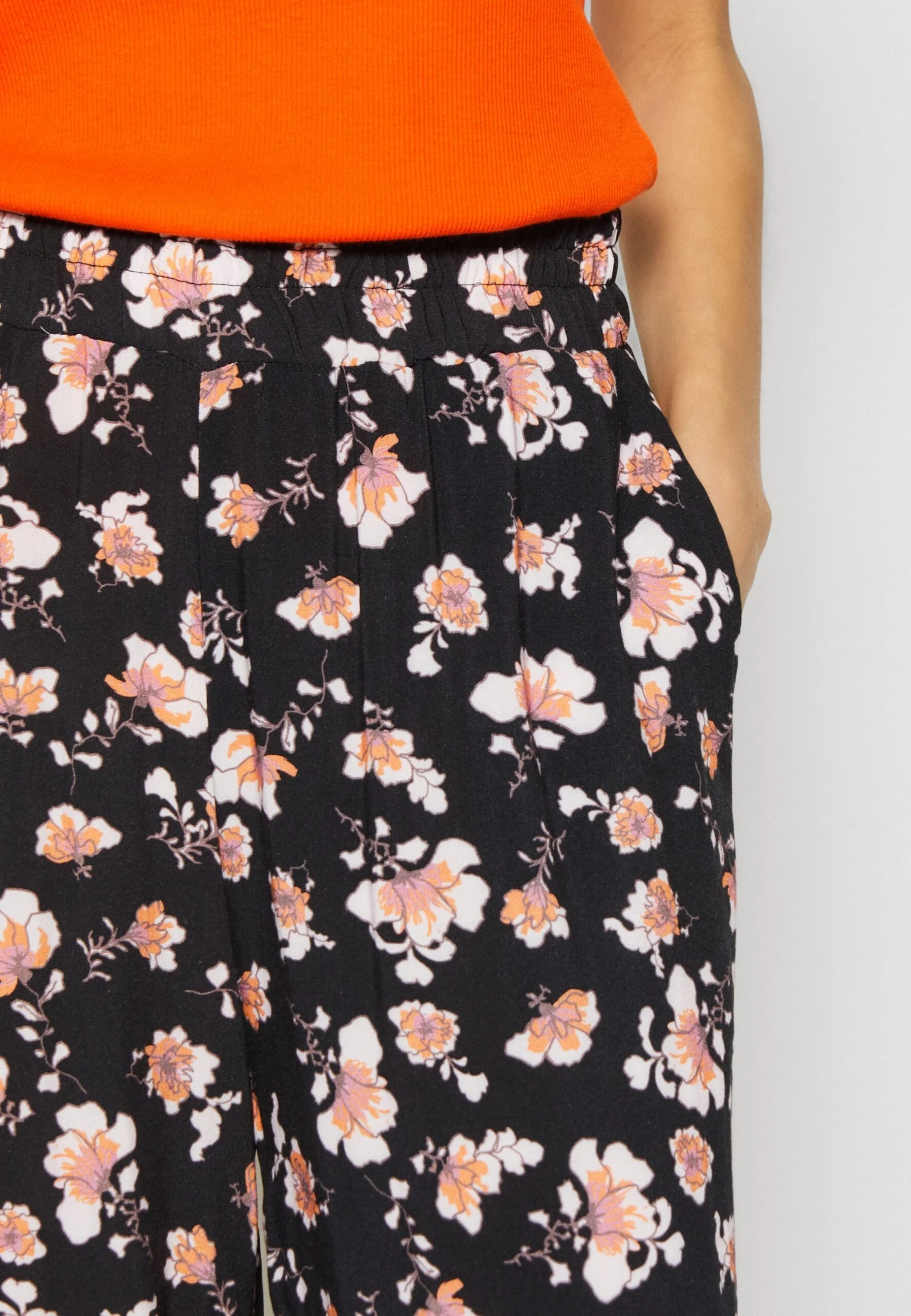 Anna Field PantaloniBlack/Multi-Coloured Donna Pantaloni AN621A07O-Q13 6 Anna Field PantaloniBlack/Multi-Coloured Donna Pantaloni AN621A07O-Q13 - immagine 6