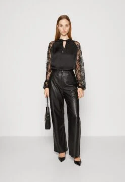 Anna Field CamicettaBlack Donna Camicie E Bluse AN621E0CZ-Q11 12 Anna Field CamicettaBlack Donna Camicie E Bluse AN621E0CZ-Q11 -Moda Sconto 6d3e068ba96c431a886754acdf552f4d