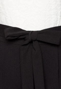 Anna Field Tuta JumpsuitWhite/Black Donna Tute Jumpsuit AN621T02K-A11 -Moda Sconto 7762bc368c864b2ab8a2b18117373cb3