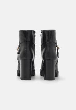 Anna Field Stivaletti Con PlateauBlack Donna Stivaletti AN611N0QB-Q11 7 Anna Field Stivaletti Con PlateauBlack Donna Stivaletti AN611N0QB-Q11 -Moda Sconto 7d4ea2a5079f4aca8d35984e94840c7d