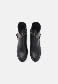 Anna Field Stivaletti Con PlateauBlack Donna Stivaletti AN611N0QB-Q11 9 Anna Field Stivaletti Con PlateauBlack Donna Stivaletti AN611N0QB-Q11 -Moda Sconto 88f3dcc10fc54e9fabefef5a322b5e25