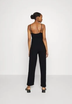 Strappy Drappy Cintered Tuta JumpsuitBlack Donna Tute Jumpsuit EX429D008-Q11 8 Strappy Drappy Cintered Tuta JumpsuitBlack Donna Tute Jumpsuit EX429D008-Q11 -Moda Sconto 91d401d590744b92b6e42af8f0a9fffc