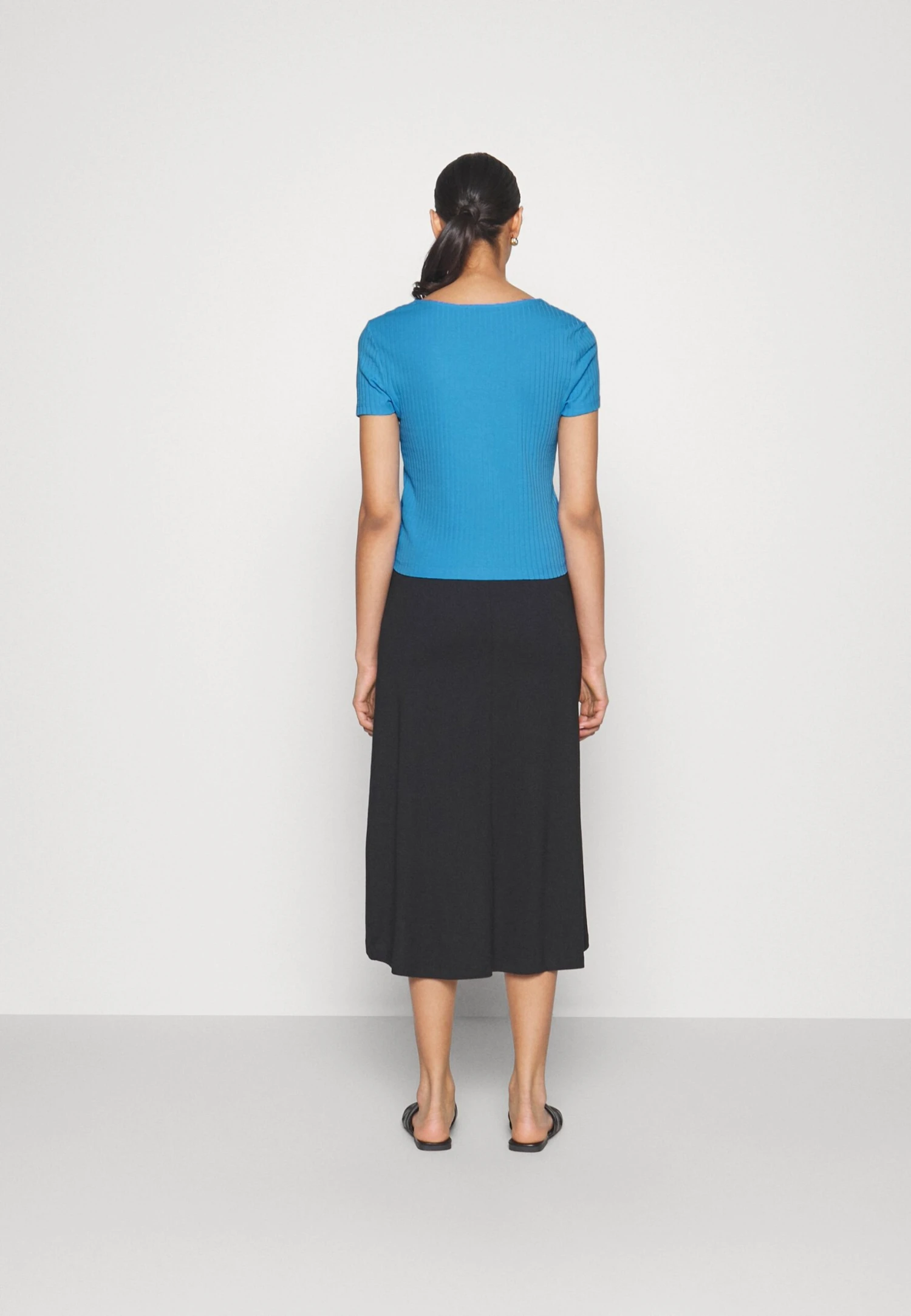 Anna Field CardiganBlue Donna Maglieria AN621D179-K11 3 Anna Field CardiganBlue Donna Maglieria AN621D179-K11 - immagine 3