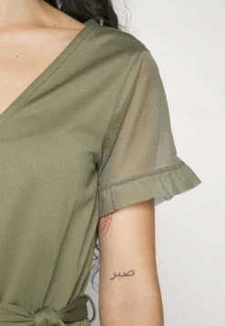 Vestito Di MaglinaOlive Donna Vestiti ANI21C04I-N11 -Moda Sconto a6768cd7c3fd4380bf232c53cbb8e53a