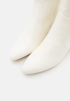 Anna Field Stivali AltiWhite Donna Stivali AN611A1EN-A11 -Moda Sconto b650e6fb1139445fbbd02694934283e3