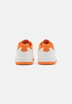 Sneakers BasseWhite/Orange Donna Sneakers ANJ11A03C-A11 -Moda Sconto b768a6b6e70c4437b497c334a5073b87