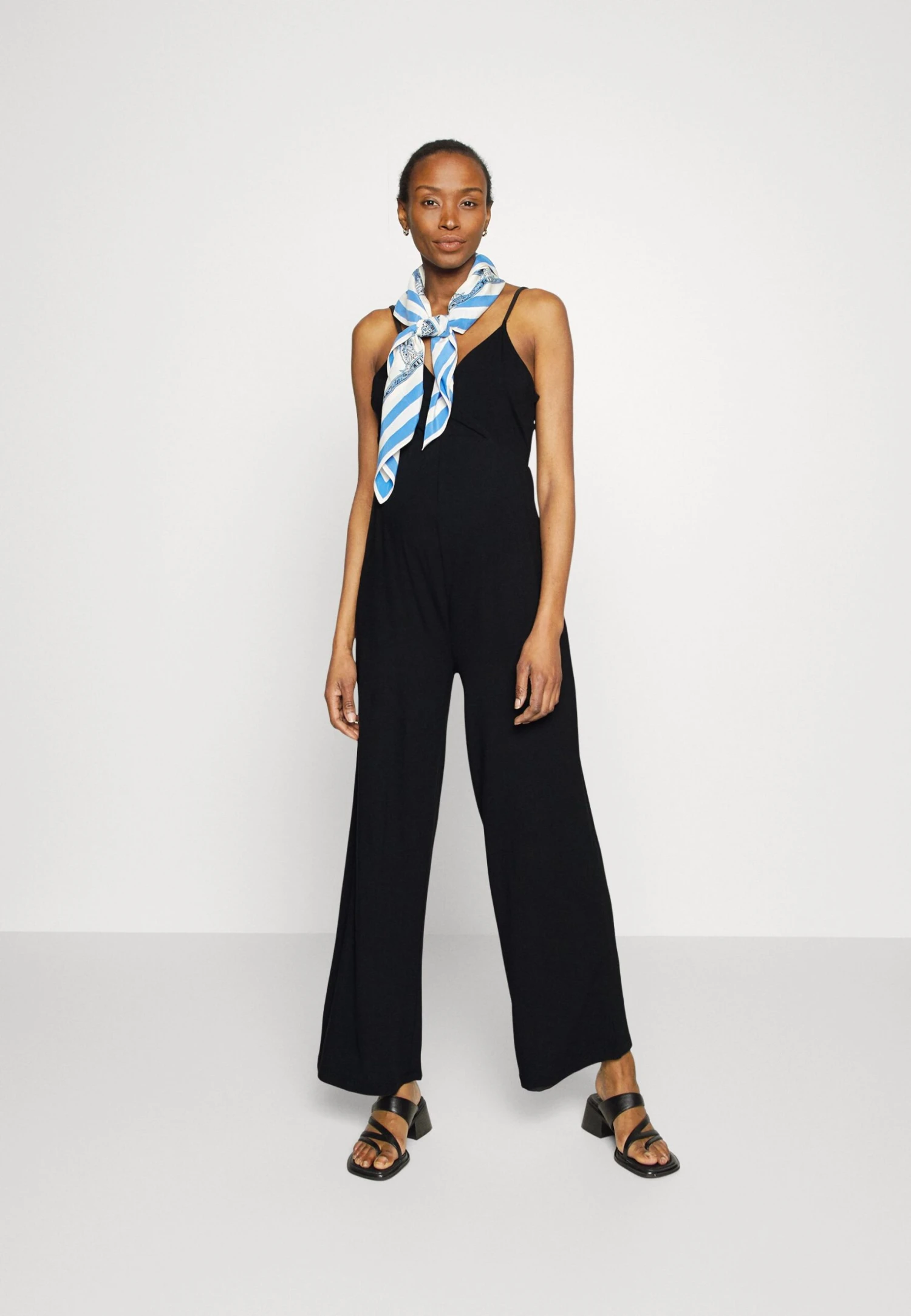 Strappy Drappy Cintered Tuta JumpsuitBlack Donna Tute Jumpsuit EX429D008-Q11 2 Strappy Drappy Cintered Tuta JumpsuitBlack Donna Tute Jumpsuit EX429D008-Q11 - immagine 2