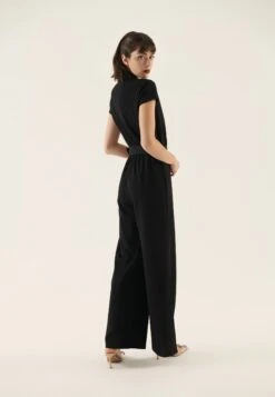 Anna Field Tuta Jumpsuit - Black 10 Anna Field Tuta Jumpsuit - Black -Moda Sconto c100c63c7b5842d1be4cd673fea02e4d