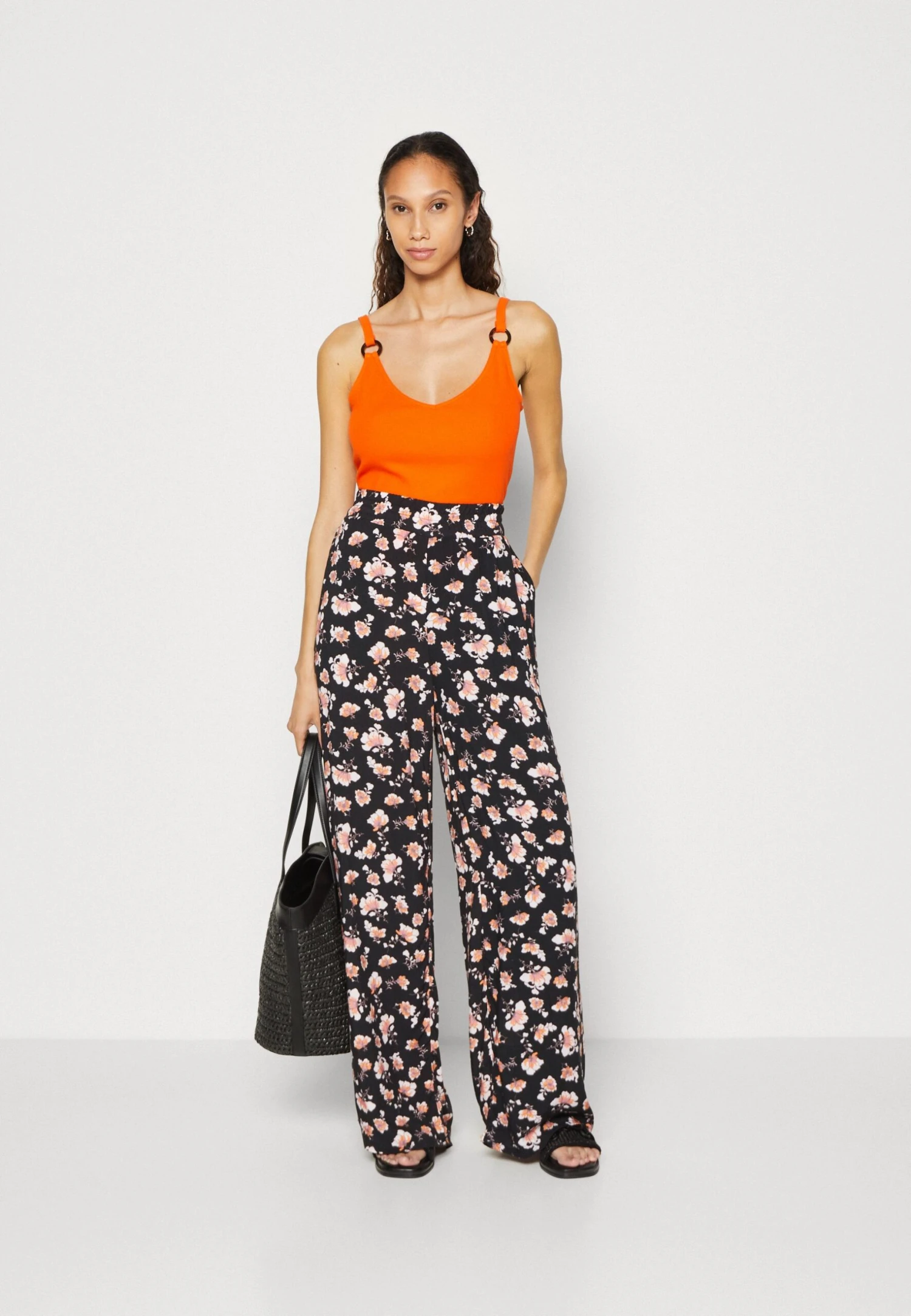 Anna Field PantaloniBlack/Multi-Coloured Donna Pantaloni AN621A07O-Q13 2 Anna Field PantaloniBlack/Multi-Coloured Donna Pantaloni AN621A07O-Q13 - immagine 2