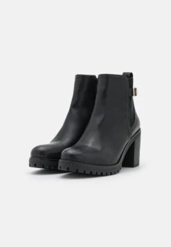 TronchettiBlack Donna Stivaletti ANJ11N016-Q12 -Moda Sconto c439ad230fc547a6b2aec347a14562ce