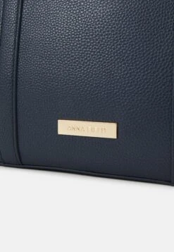 Anna Field Borsa A ManoDark Blue Donna Borse AN651H12H-K11 7 Anna Field Borsa A ManoDark Blue Donna Borse AN651H12H-K11 -Moda Sconto d674096f62f042e8a8e22f9b49722ca2