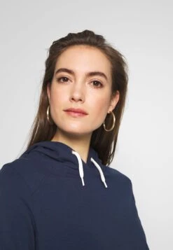 Nursing - Sweatshirt - Felpa Con Cappuccio - Peacoat 9 Nursing - Sweatshirt - Felpa Con Cappuccio - Peacoat -Moda Sconto dd2e18e1a3b44d0293f0690ff8d7d35c