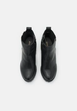 TronchettiBlack Donna Stivaletti ANJ11N016-Q12 -Moda Sconto e96eb667d9184243aabd94cec13e82b4